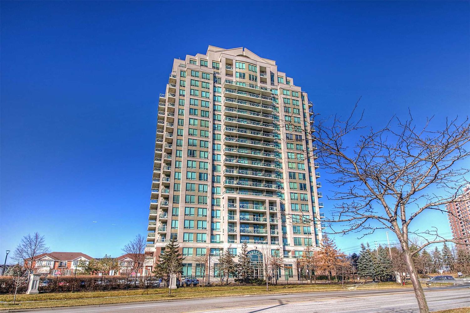 1359 Rathburn Rd E — The Capri Condos for Sale & Rent